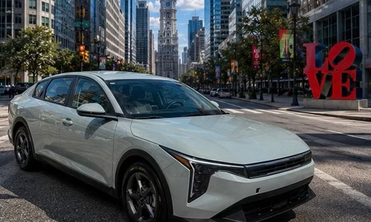 2025 Kia K4